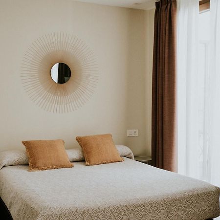 Apartamentos Levante - Mares Torre Del Mar Luaran gambar