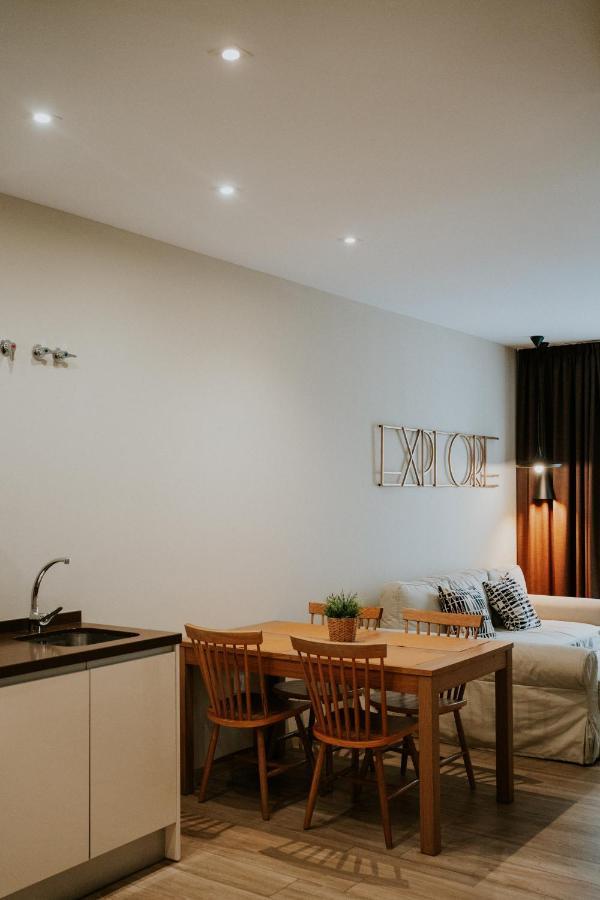 Apartamentos Levante - Mares Torre Del Mar Luaran gambar