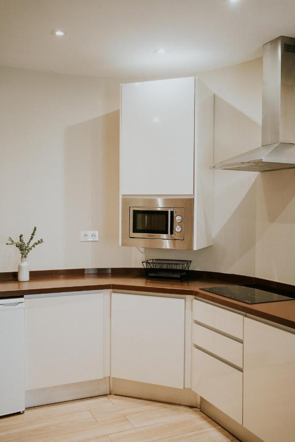Apartamentos Levante - Mares Torre Del Mar Luaran gambar