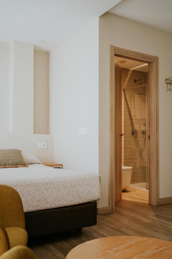 Apartamentos Levante - Mares Torre Del Mar Luaran gambar