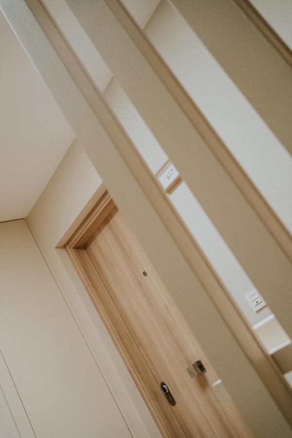 Apartamentos Levante - Mares Torre Del Mar Luaran gambar