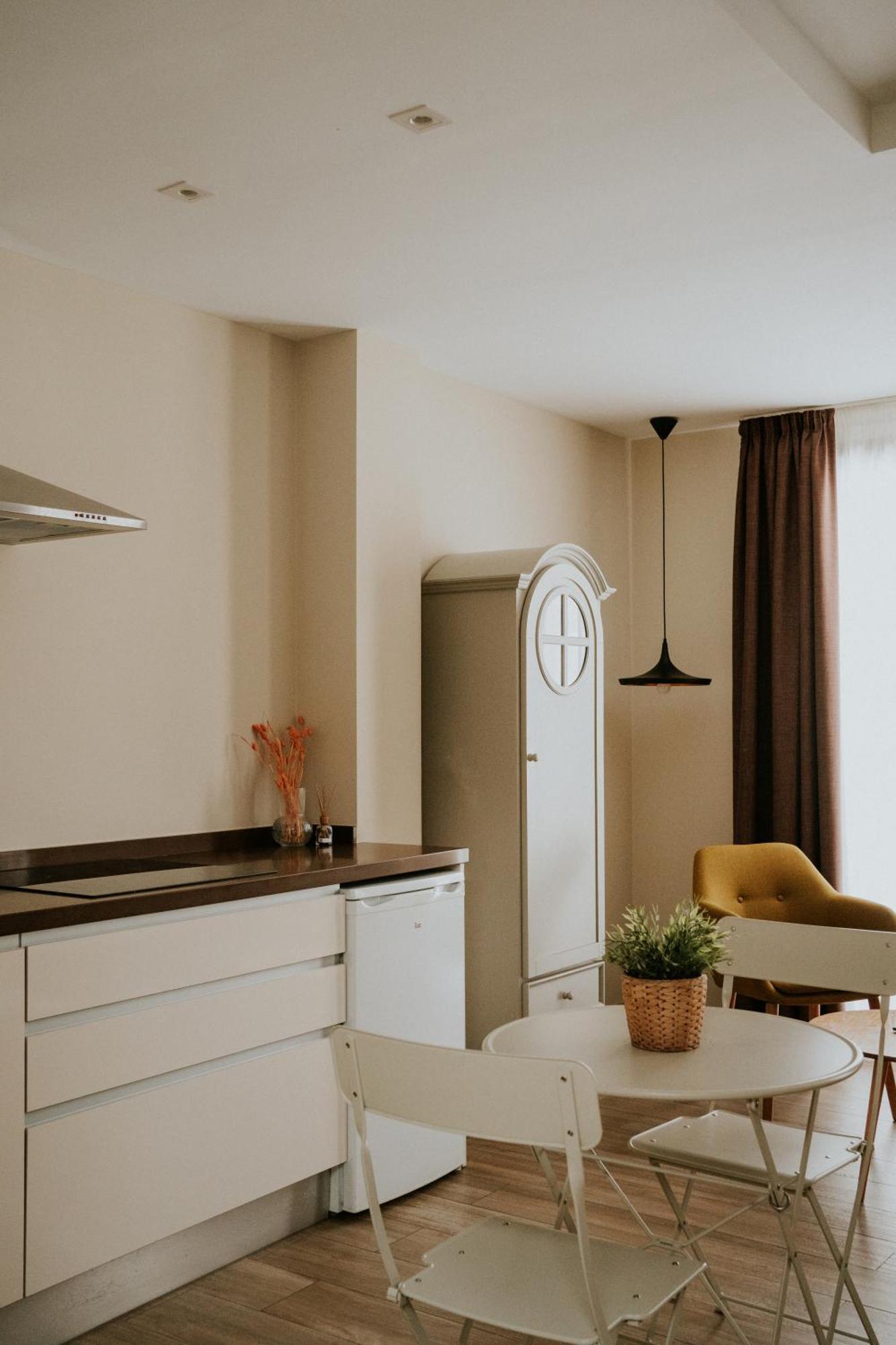 Apartamentos Levante - Mares Torre Del Mar Luaran gambar